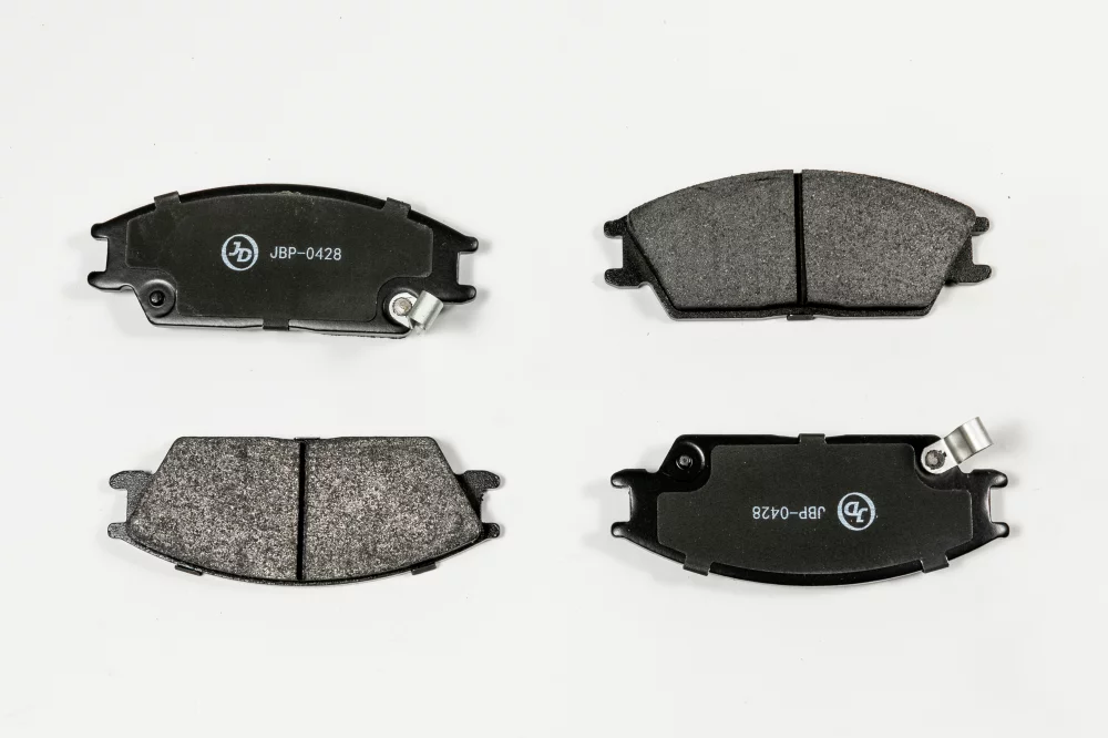 Колодки тормозные дисковые, передние - Артикул JBP0428 - Производитель Just Drive - Фото, Отзывы, Цены 