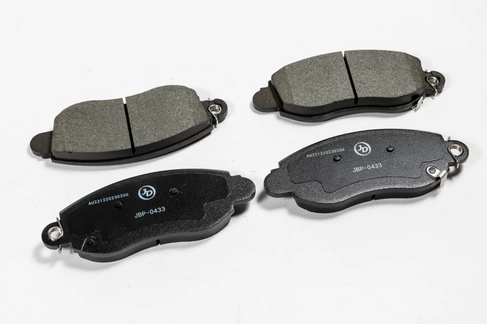 Колодки тормозные дисковые передние - Артикул JBP0433 - Производитель Just Drive - Фото, Отзывы, Цены 