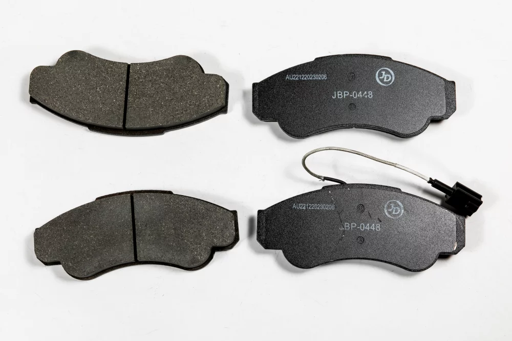 Колодки тормозные дисковые передние - Артикул JBP0448 - Производитель Just Drive - Фото, Отзывы, Цены 