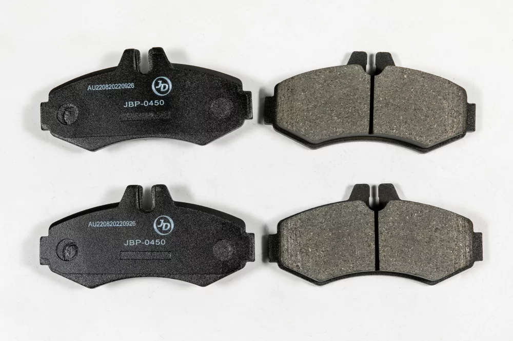 Колодки тормозные дисковые передние - Артикул JBP0450 - Производитель Just Drive - Фото, Отзывы, Цены 