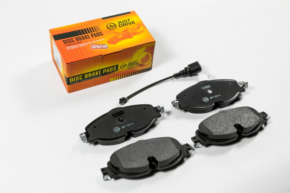Колодки тормозные дисковые, передние (с антискрипной пластиной) - Артикул JBP0514 - Производитель Just Drive - Фото, Отзывы, Цены 