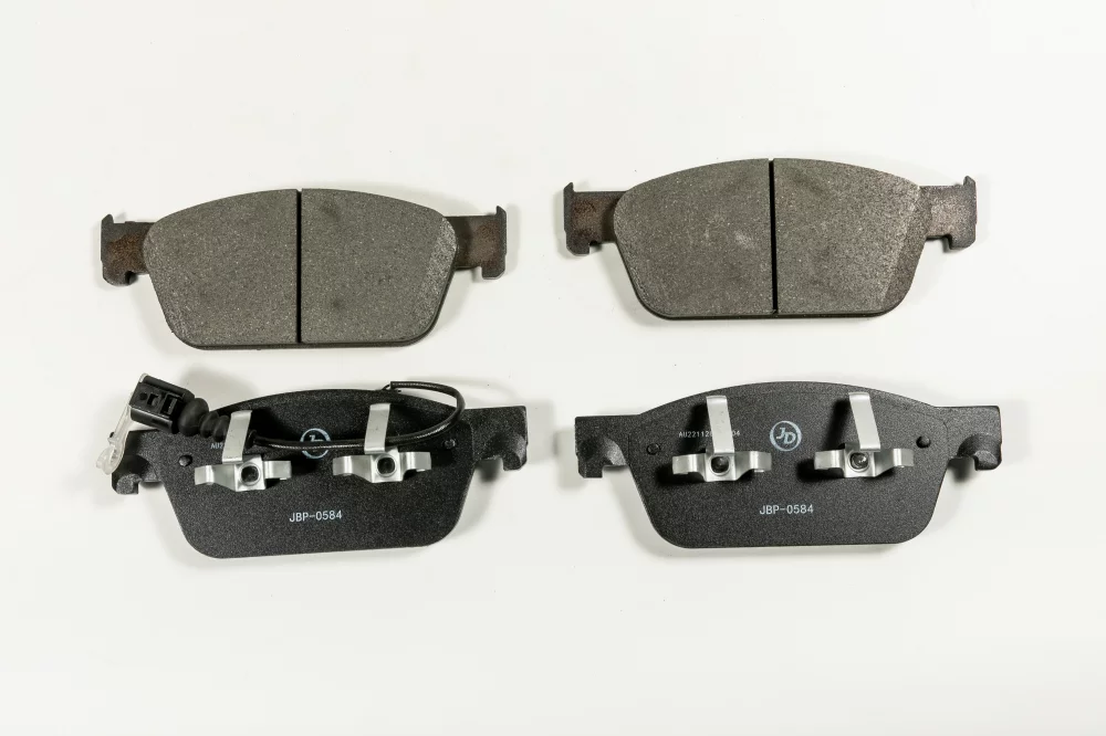 Колодки тормозные дисковые, передние - Артикул JBP0584 - Производитель Just Drive - Фото, Отзывы, Цены 