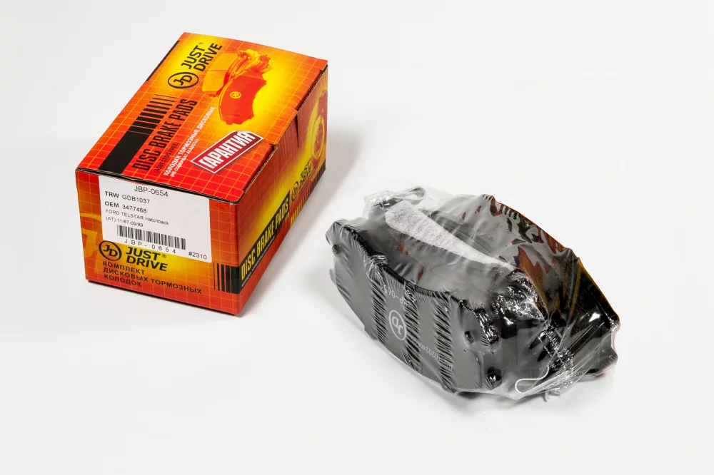 Колодки тормозные дисковые передние GDB1037 - Артикул JBP0654 - Производитель Just Drive - Фото, Отзывы, Цены 