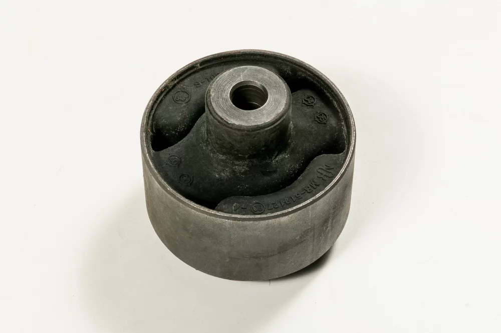 Сайлентблок заднего продольного рычага, передний - Артикул JDM25CS30B - Производитель Just Drive - Фото, Отзывы, Цены 