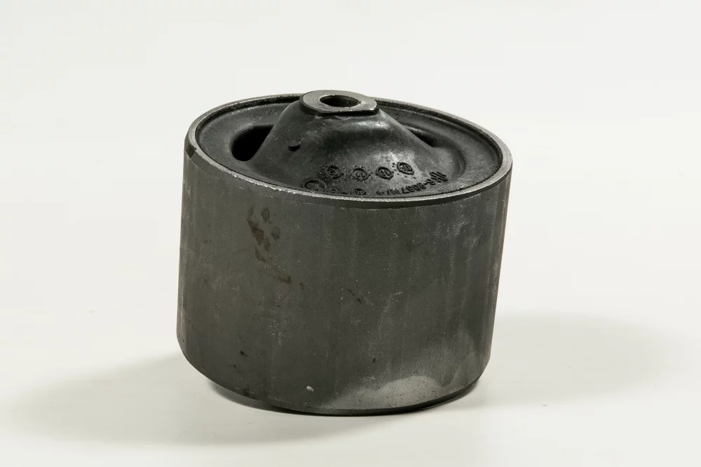 Сайлентблок правой опоры двигателя - Артикул JDN09P11R0 - Производитель Just Drive - Фото, Отзывы, Цены 