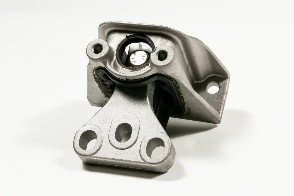 Опора двигателя, левая - Артикул JDO10206LZ - Производитель Just Drive - Фото, Отзывы, Цены 