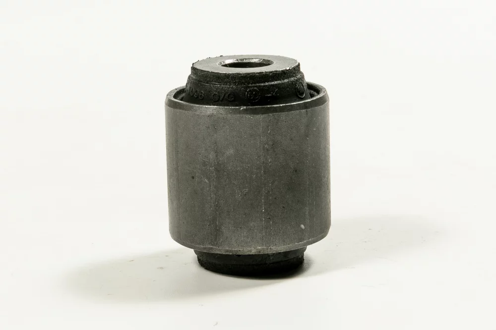 Сайлентблок поперечного рычага задней подвески (к ступице) - Артикул JDO25003 - Производитель Just Drive - Фото, Отзывы, Цены 