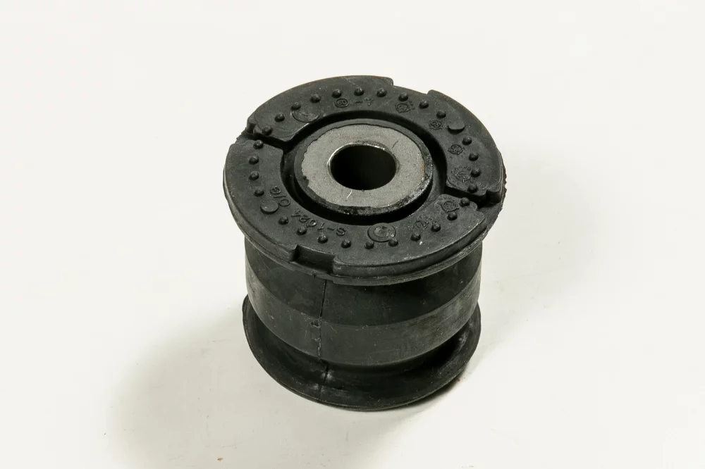 Сайлентблок заднего кулака, передний нижний - Артикул JDO252010 - Производитель Just Drive - Фото, Отзывы, Цены 