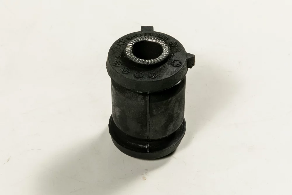 Сайлентблок переднего нижнего рычага, передний - Артикул JDT24W11WS - Производитель Just Drive - Фото, Отзывы, Цены 