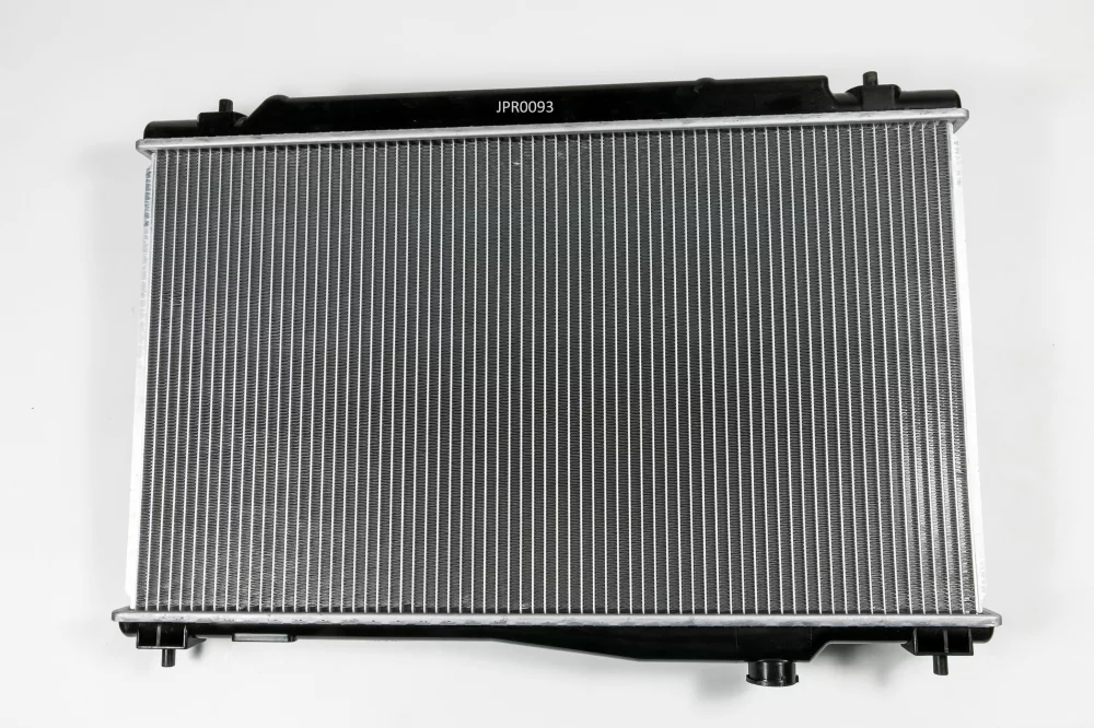 Радиатор двигателя AT (Способ сборки сот - Паяный) - Артикул JPR0093 - Производитель Just Drive - Фото, Отзывы, Цены 