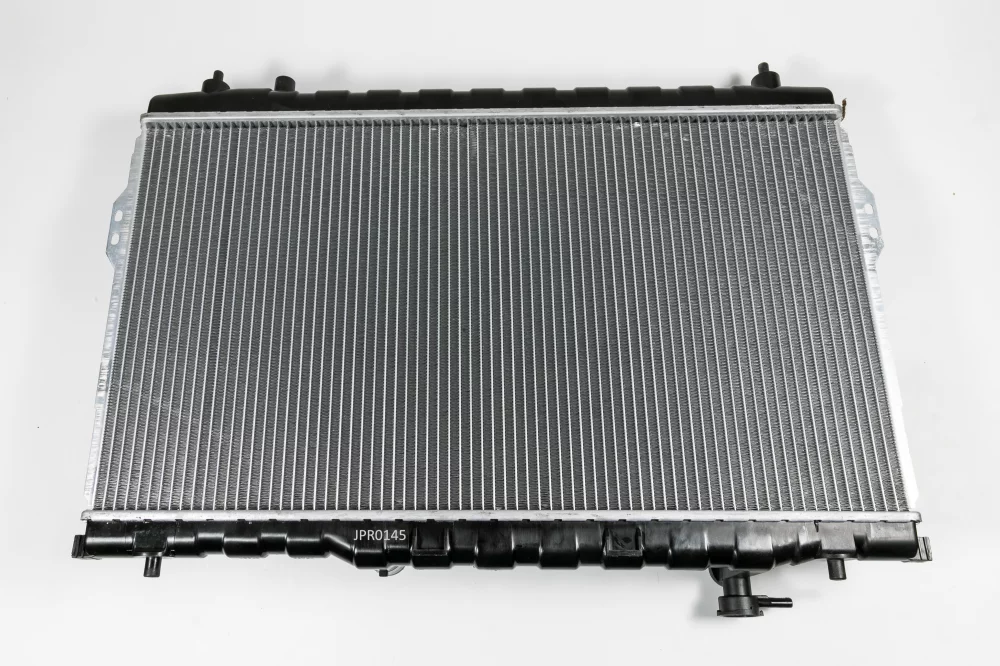 Радиатор двигателя AT (Способ сборки сот - Паяный) - Артикул JPR0145 - Производитель Just Drive - Фото, Отзывы, Цены 
