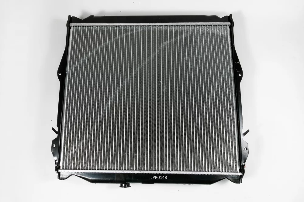 Радиатор двигателя AT (Способ сборки сот - Паяный) - Артикул JPR0148 - Производитель Just Drive - Фото, Отзывы, Цены 