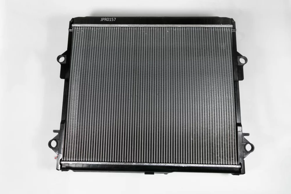 Радиатор двигателя AT (Способ сборки сот - Паяный) - Артикул JPR0157 - Производитель Just Drive - Фото, Отзывы, Цены 