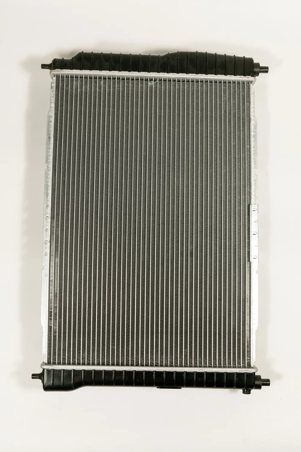 Радиатор двигателя MT (Способ сборки сот - Паяный) - Артикул JPR0205 - Производитель Just Drive - Фото, Отзывы, Цены 