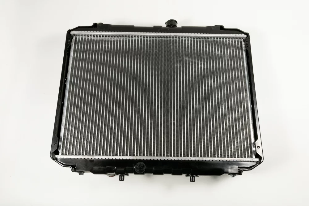 Радиатор двигателя MT (Способ сборки сот - Паяный) - Артикул JPR0218 - Производитель Just Drive - Фото, Отзывы, Цены 