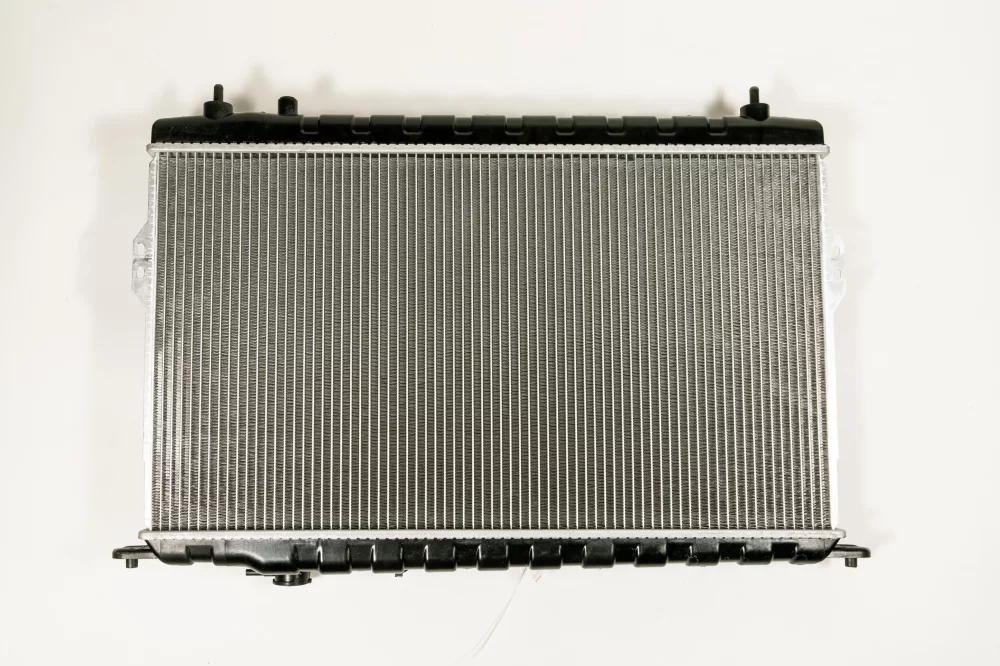 Радиатор двигателя MT (Способ сборки сот - Паяный) - Артикул JPR0222 - Производитель Just Drive - Фото, Отзывы, Цены 