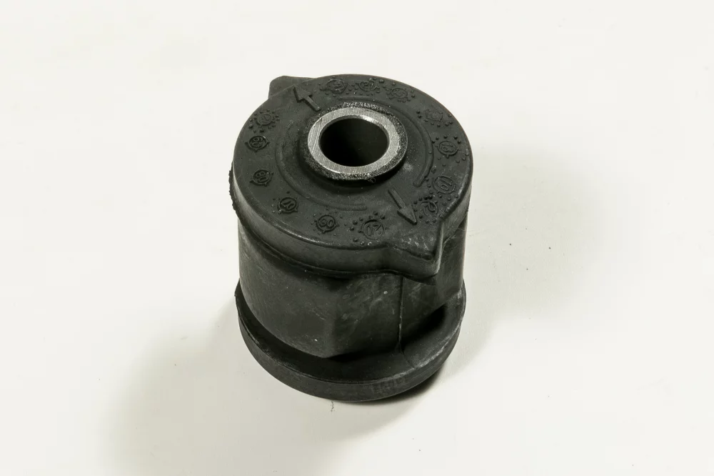 Сайлентблок задней продольной тяги, передний - Артикул JRR0030 - Производитель Just Drive - Фото, Отзывы, Цены 