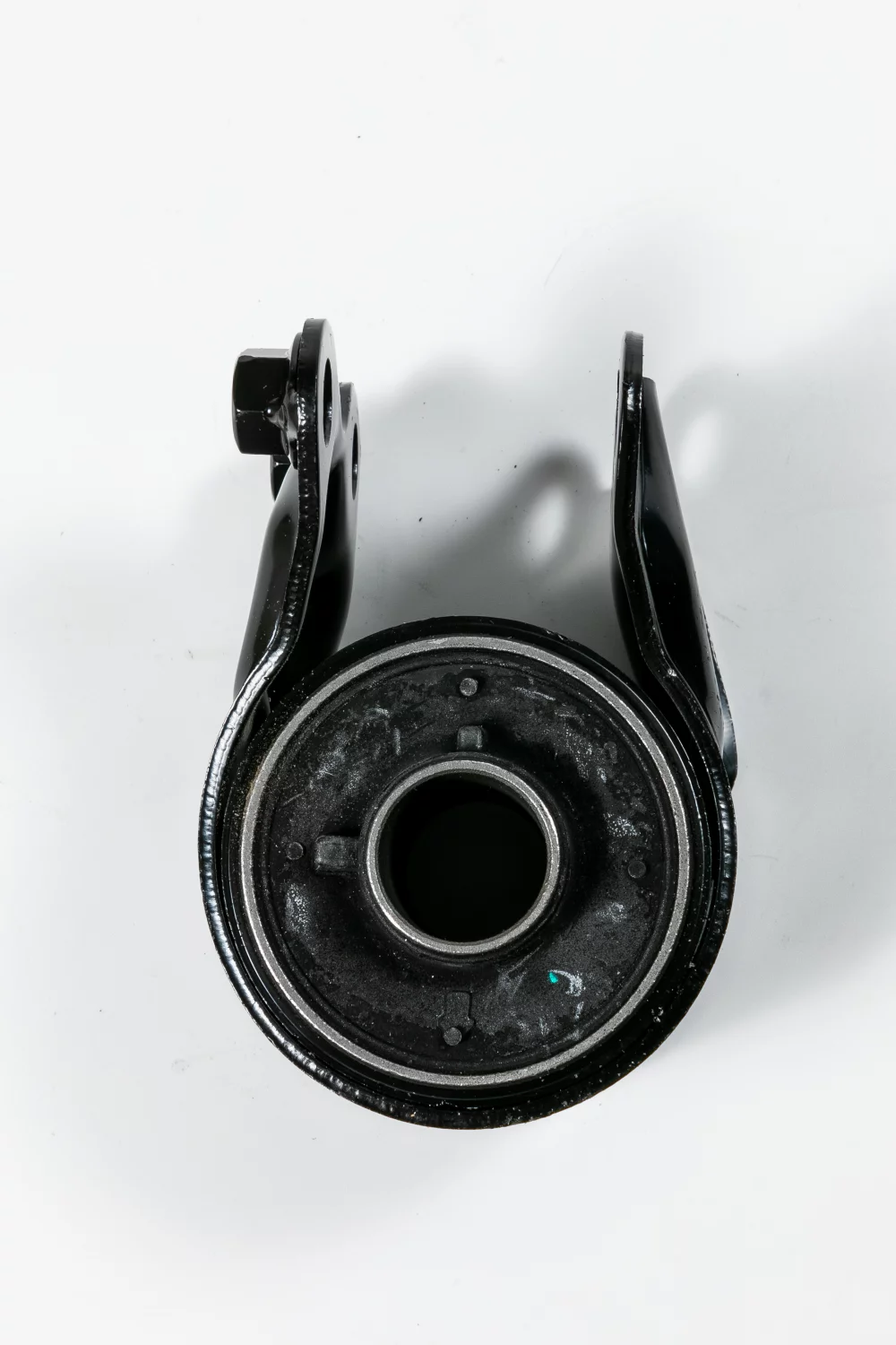 Сайлентблок с кронштейном (гидравлический), правый - Артикул JRR0477 - Производитель Just Drive - Фото, Отзывы, Цены 