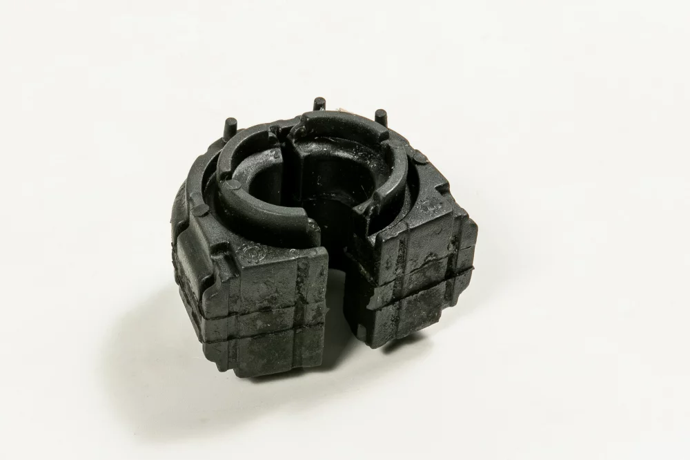 Втулка заднего стабилизатора d=18mm -JRS0093 Just Drive для VOLKSWAGEN JETTA, VOLKSWAGEN GOLF, VOLKSWAGEN PASSAT