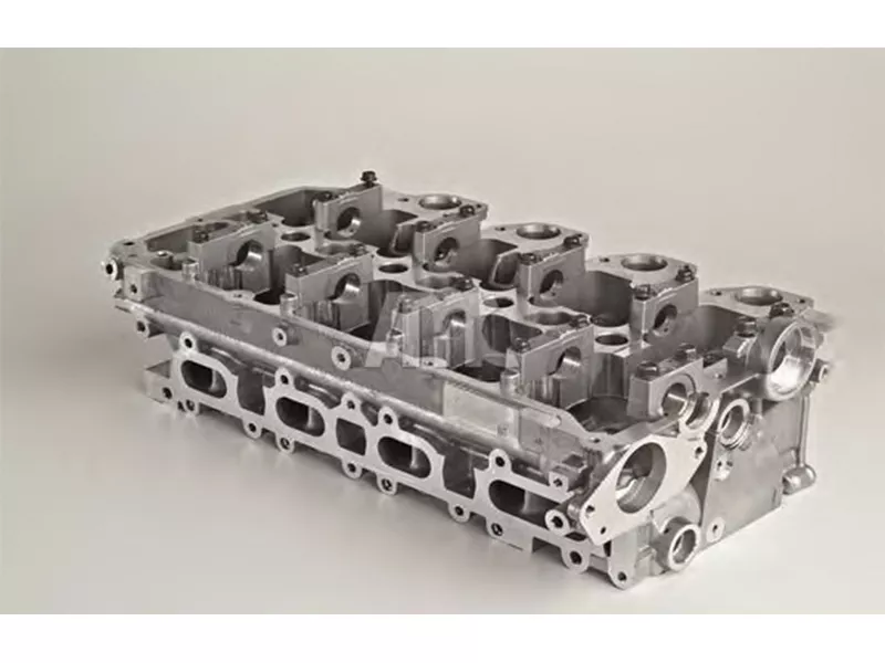 Головка блока Mitsubishi L200, Pajero Sport 4D56 2005 - Артикул 111014D56U - Производитель Sat - Фото, Отзывы, Цены 