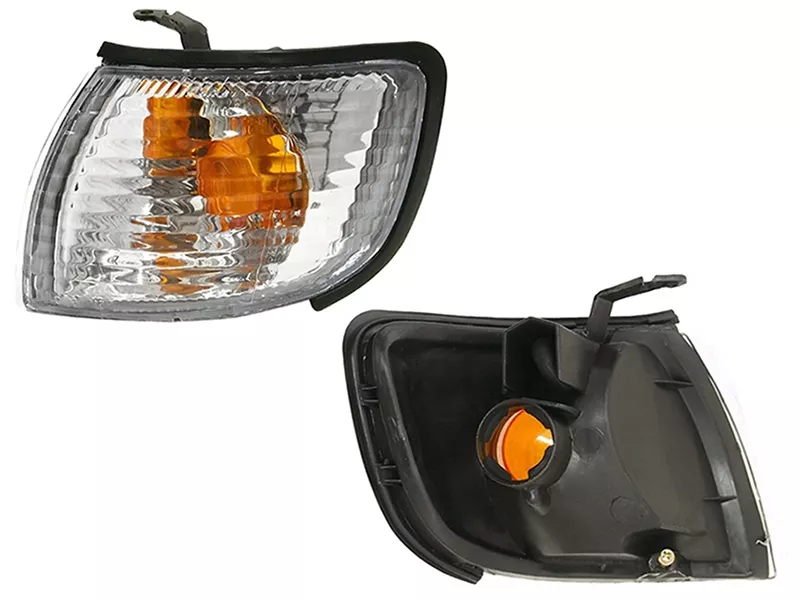 Габарит Nissan Cefiro 97-99 / Maxima 95-00 (Слева/ Хрусталь) - Артикул ST2151585L - Производитель Sat - Фото, Отзывы, Цены 