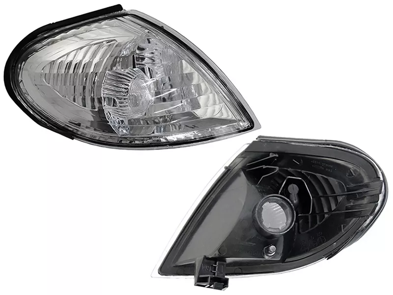 Габарит Nissan Bluebird Sylphy 00-03 (Справа/ к фаре ST-215-1188R) - Артикул ST2151592R - Производитель Sat - Фото, Отзывы, Цены 