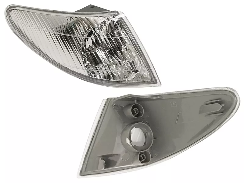 Габарит Mazda Premacy 99-01 (Справа) - Артикул ST2161546R - Производитель Sat - Фото, Отзывы, Цены 