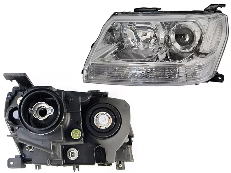 Фара Suzuki Escudo 05-17 / Grand Vitara 05-16 (Справа/ Галоген/ Ручная регулировка/ 5D)