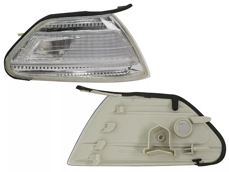 Габарит Toyota Mark II (X100) 96-00 (Справа/ хром) - Артикул ST22252WR - Производитель Sat - Фото, Отзывы, Цены 