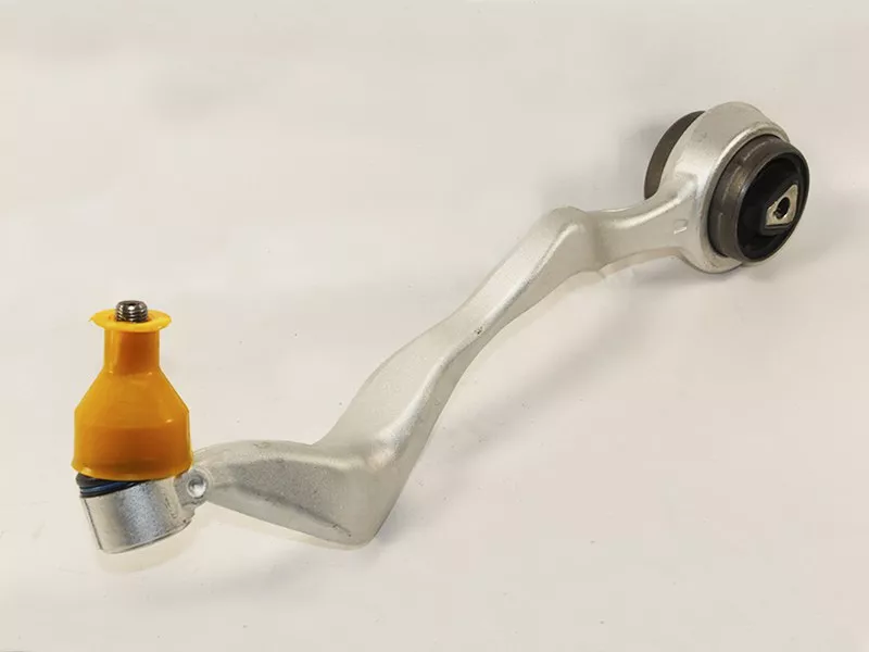 Рычаг передний верхний BMW 3 E90 04-12 RH - Артикул ST31126769798 - Производитель Sat - Фото, Отзывы, Цены 