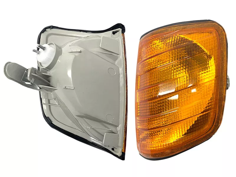 Габарит Mercedes-Benz E-Class 84-95 / 190 82-94 (Слева) - Артикул ST4401606LUEY - Производитель Sat - Фото, Отзывы, Цены 