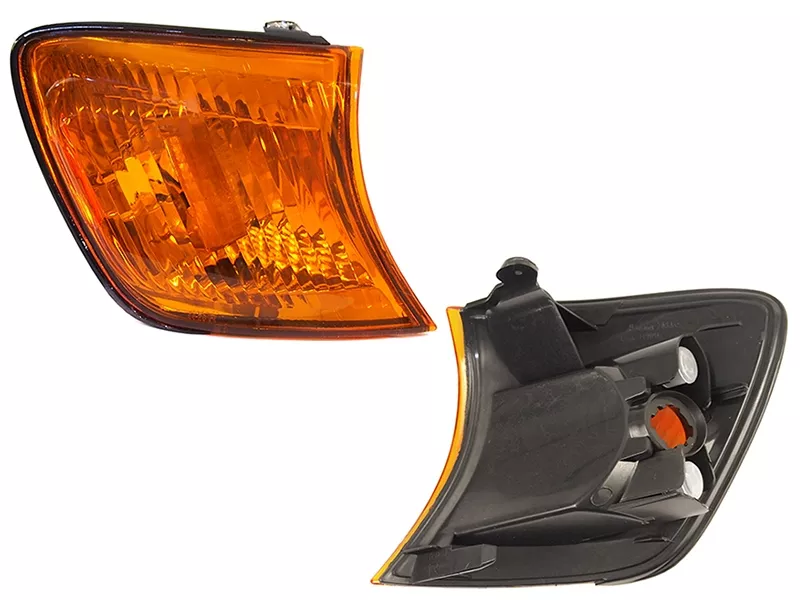 Габарит Toyota Ipsum (SXM10) 98-01 (Справа) - Артикул ST4426R - Производитель Sat - Фото, Отзывы, Цены 