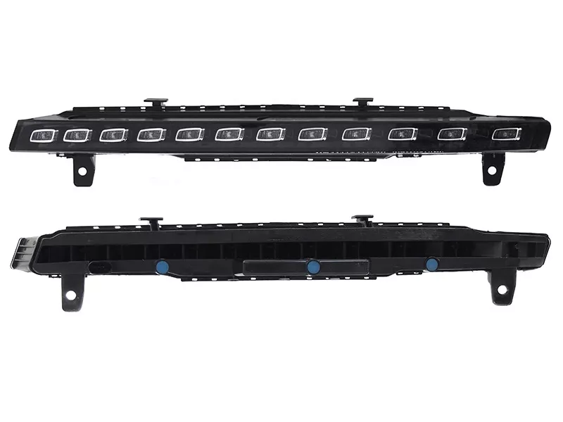 Габарит в передний бампер левый диодный -ST4461601L Sat для AUDI Q7