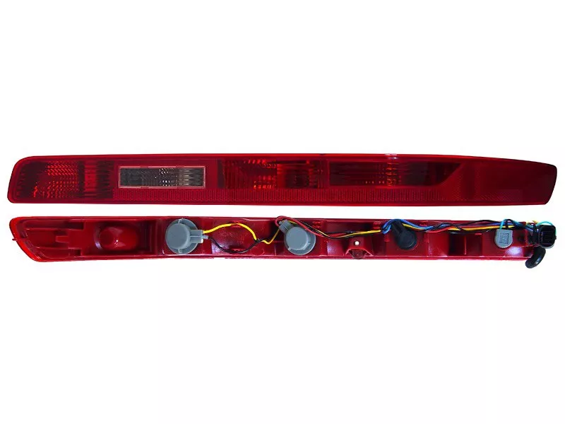 Фонарь в задний бампер правый -ST4464001AR Sat для AUDI Q7